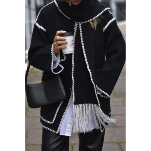 CONTRAST STITCHING OVER COAT Black